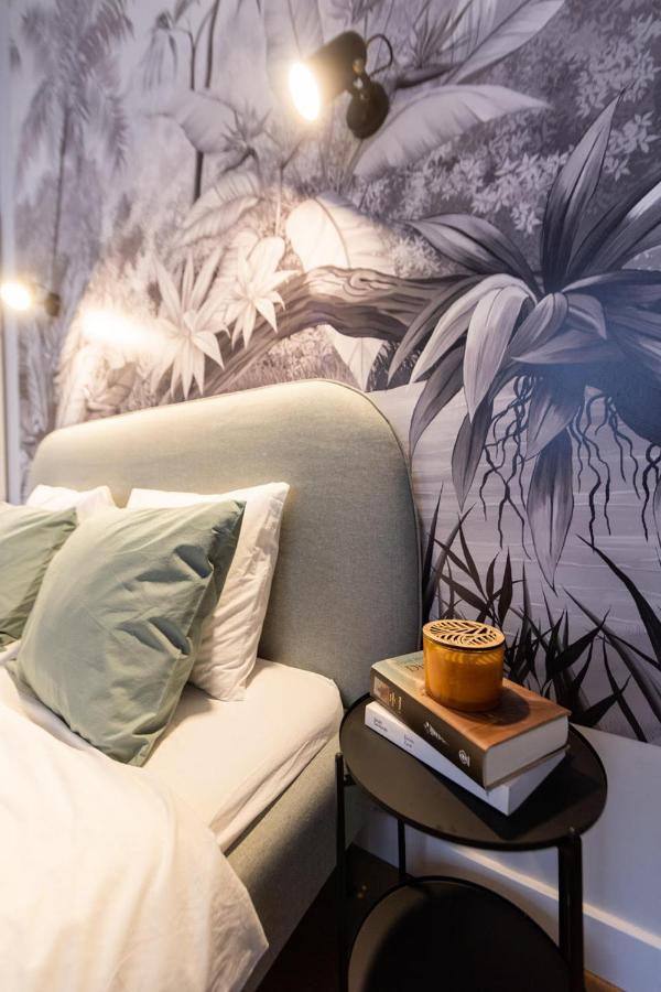 Lion Apartments - Premium Studio With Balcony Krakow Bagian luar foto