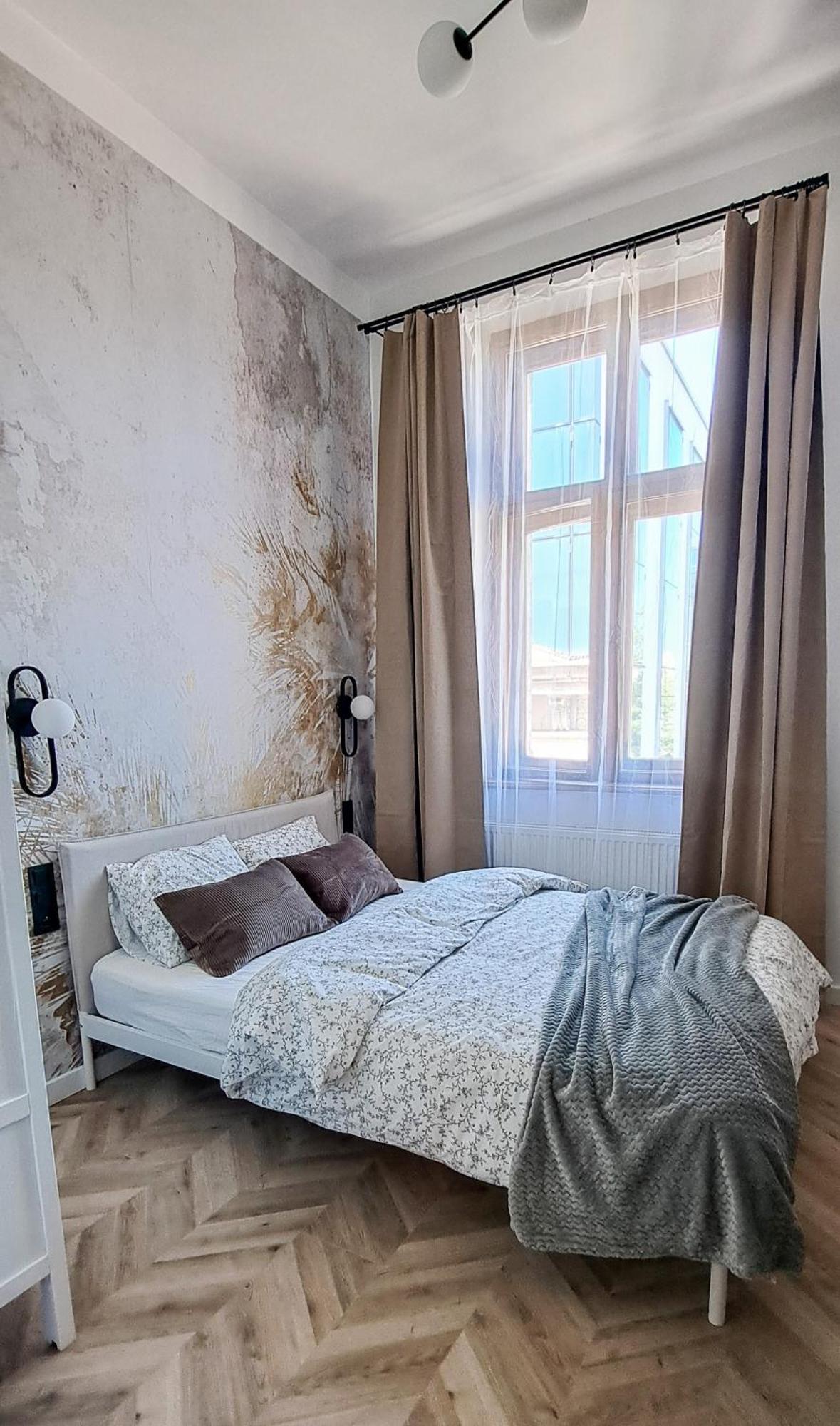Lion Apartments - Premium Studio With Balcony Krakow Bagian luar foto